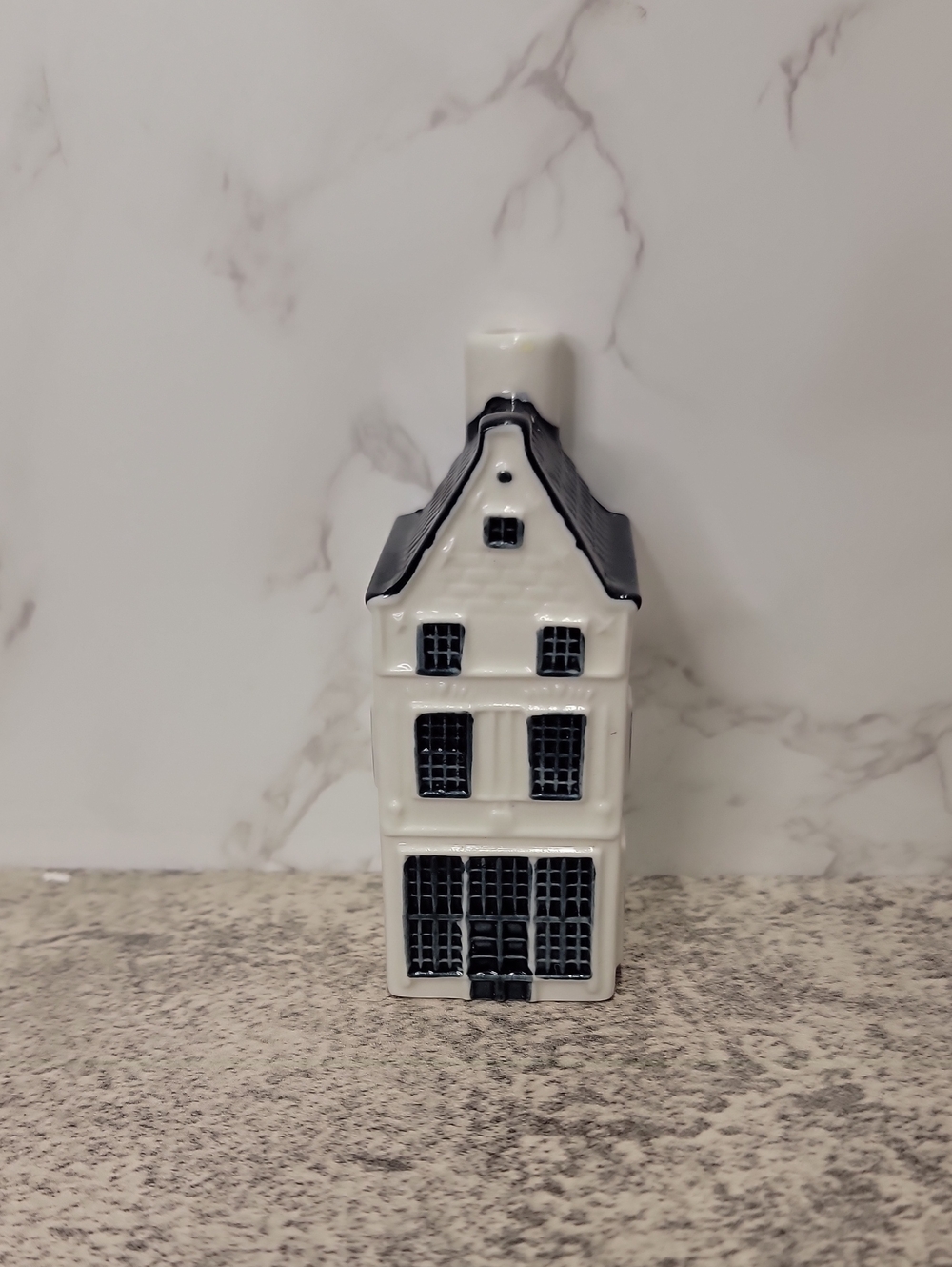 Vintage KLM Blue Delft House #8 by BOLS Holland